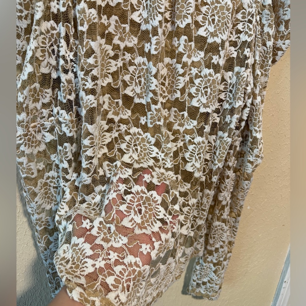 ANTHROPOLOGIE DOLAN Puff Sleeve Lace TOP Size XL Stretchy - Picture 5 of 8